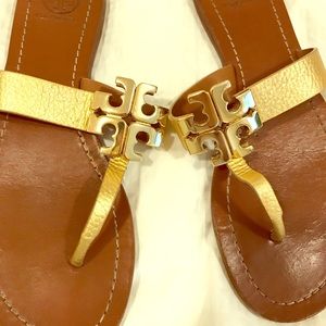 TORY BURCH FLIP FLOPS